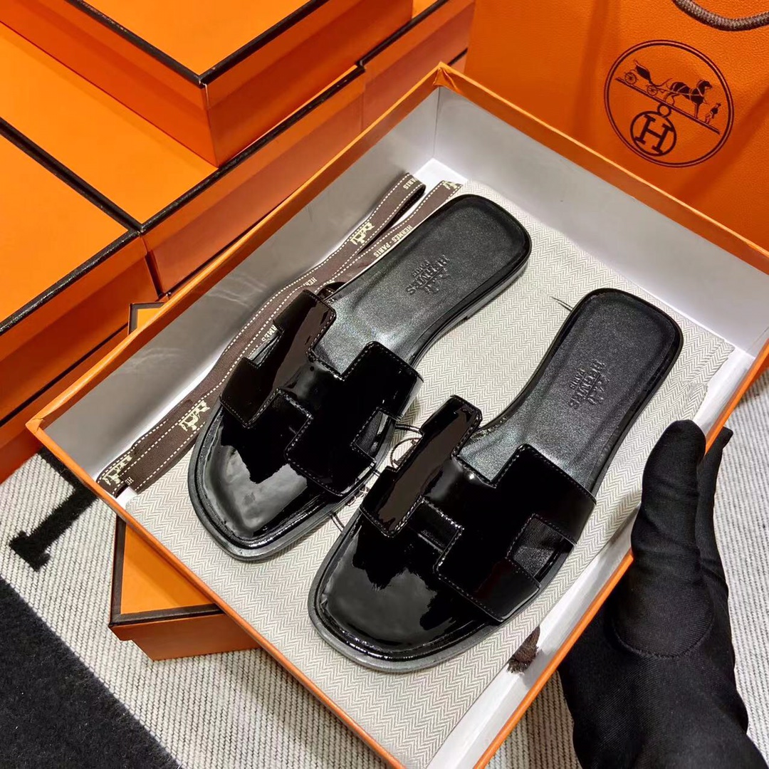 에르메스 올수공 오란 슬리퍼 샌들 페이던트 36